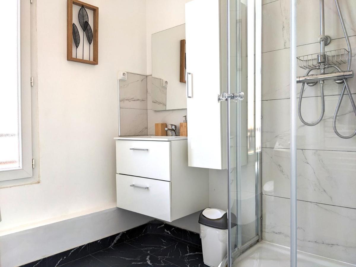 Grande Maison Renovee A 7 Min Du Metro Romainville Bagian luar foto